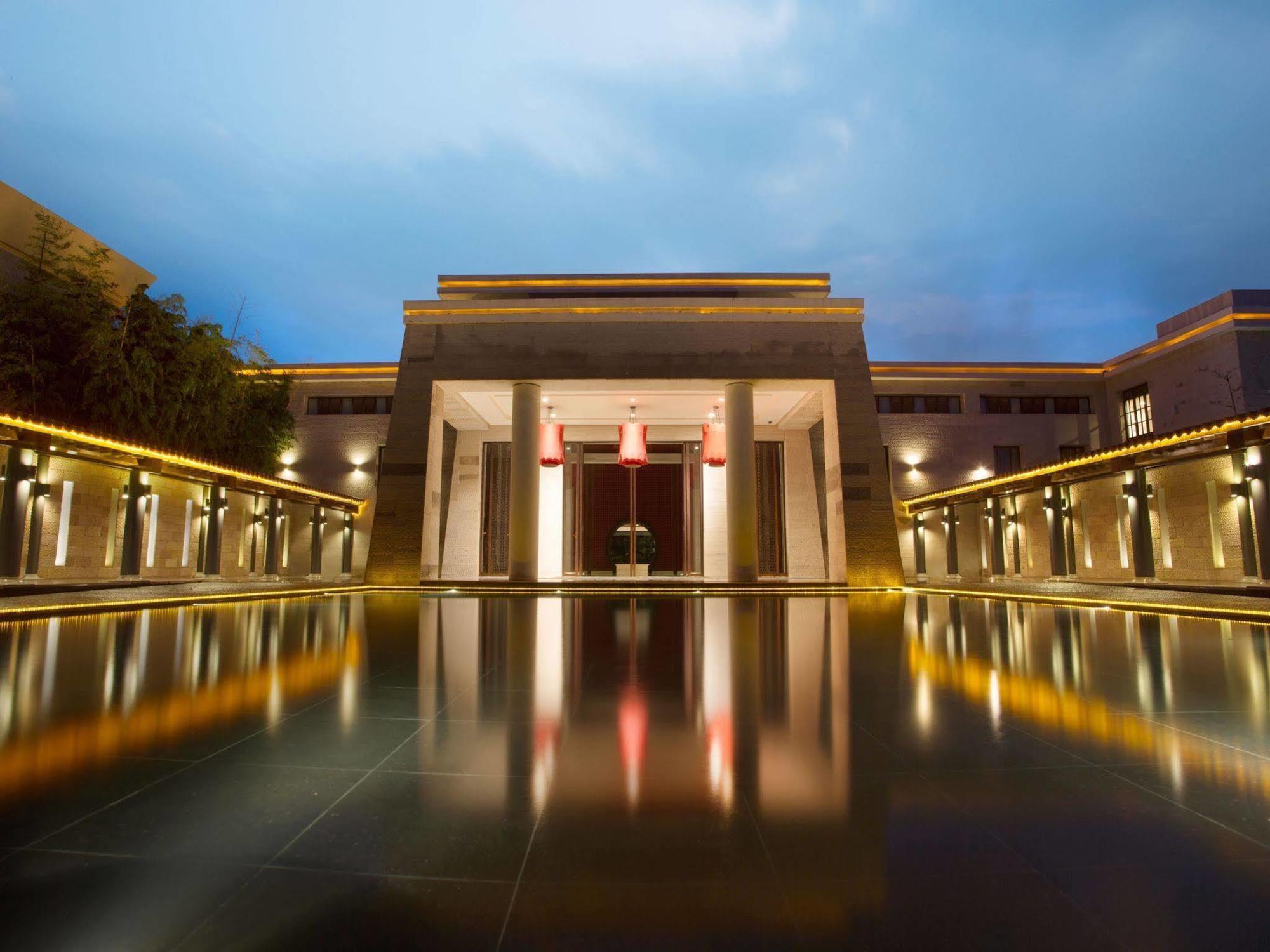 Angsana Fuxian Lake Chengjiang  Экстерьер фото